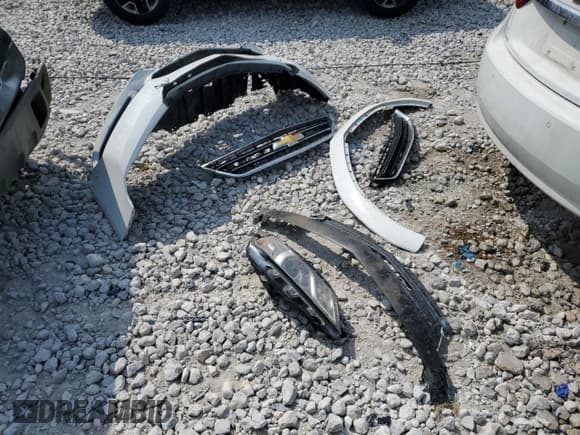 ✅ 2014 Chevrolet Impala LT • VIN: 2G1125S30E9111835 • Лот: 67360214. Опубликован ранее на Copart с пробегом 175 413 миль. Бесплатный доступ к архиву аукционных продаж из США и подробный отчёт об истории автомобиля на DreamBid. Изображение 12.