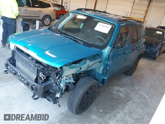 ✅ 2021 Jeep Renegade Jeepster • VIN: ZACNJDAB1MPM22141 • Lot: 43140598. Listed on IAAI with 57,871 mi. Free auction sales archive from the USA and detailed vehicle history report at DreamBid. Image 17.