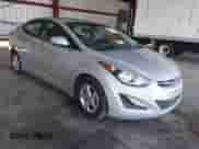 2015 Hyundai Elantra SE с VIN 5NPDH4AE4FH615819, выставлен на аукционе IAAI как лот 43200929 с пробегом 190 748 миль миль и . История ставок и продаж доступна на DreamBid. Изображение 1.