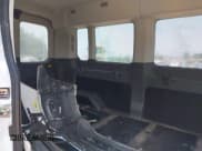 ✅ 2021 Ford Transit Passenger XL • VIN: 1FBAX2C8XMKA64056 • Lot: 42485640. Wystawiony na IAAI z przebiegiem 76 331 mil. Bezpłatny archiwum sprzedaży aukcyjnych z USA i szczegółowy raport historii pojazdu na DreamBid. Zdjęcie 8.