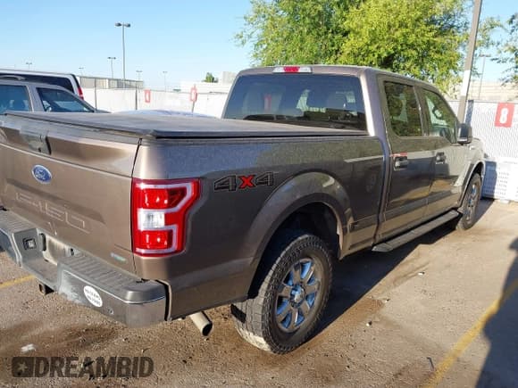 ✅ 2019 Ford F-150 XL • VIN: 1FTFW1E40KKC55572 • Lot: 42922495. Listed on IAAI with 93,434 mi. Free auction sales archive from the USA and detailed vehicle history report at DreamBid. Image 4.