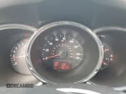 ✅ 2011 Kia Sorento EX • VIN: 5XYKUDA2XBG058439 • Lot: 90144805. Wystawiony na Copart z przebiegiem 119 622 mil. Bezpłatny archiwum sprzedaży aukcyjnych z USA i szczegółowy raport historii pojazdu na DreamBid. Zdjęcie 9.