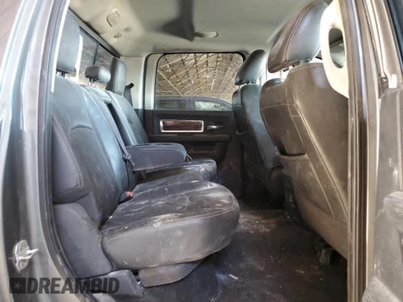 ✅ 2011 Ram 2500 Laramie Longhorn • VIN: 3D7UT2CL6BG547921 • Лот: 86296715. Опубликован ранее на Copart с пробегом 210 040 миль. Бесплатный доступ к архиву аукционных продаж из США и подробный отчёт об истории автомобиля на DreamBid. Изображение 10.