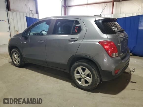 ✅ 2020 Chevrolet Trax LS • VIN: 3GNCJNSB3LL242043 • Lot: 68980225. Listed on Copart with 105,615 mi. Free auction sales archive from the USA and detailed vehicle history report at DreamBid. Image 2.