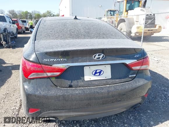 ✅ 2014 Hyundai Sonata Limited • VIN: 5NPEC4AB8EH816212 • Лот: 41778398. Опубликован ранее на IAAI с пробегом 203 974 миль. Бесплатный доступ к архиву аукционных продаж из США и подробный отчёт об истории автомобиля на DreamBid. Изображение 16.