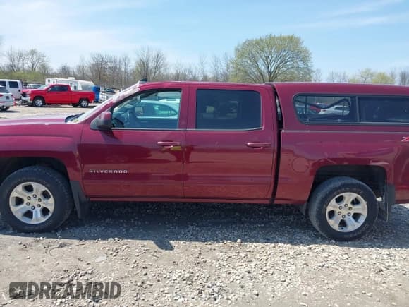 ✅ 2015 Chevrolet Silverado 1500 LT • VIN: 3GCUKREC0FG428366 • Лот: 42210969. Опубликован ранее на IAAI с пробегом 118 352 миль. Бесплатный доступ к архиву аукционных продаж из США и подробный отчёт об истории автомобиля на DreamBid. Изображение 14.