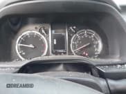 ✅ 2020 Toyota 4Runner SR5 Premium • VIN: JTEBU5JR1L5782044 • Lot: 43218551. Wystawiony na IAAI z przebiegiem 114 688 mil. Bezpłatny archiwum sprzedaży aukcyjnych z USA i szczegółowy raport historii pojazdu na DreamBid. Zdjęcie 7.