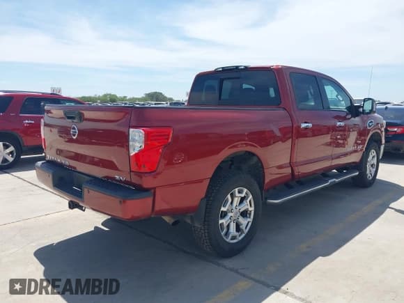 ✅ 2017 Nissan Titan SV • VIN: 1N6AA1F27HN552395 • Lot: 42825236. Listed on IAAI with 50,903 mi. Free auction sales archive from the USA and detailed vehicle history report at DreamBid. Image 4.