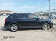 ✅ 2018 Volkswagen Tiguan SEL • VIN: 3VV2B7AX0JM084778 • Лот: 43200447. Опубликован ранее на IAAI с пробегом 77 889 миль. Бесплатный доступ к архиву аукционных продаж из США и подробный отчёт об истории автомобиля на DreamBid. Изображение 13.