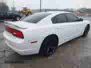 ✅ 2013 Dodge Charger RT • VIN: 2C3CDXCT8DH692854 • Lot: 43520685. Wystawiony na IAAI z przebiegiem 175 356 mil. Bezpłatny archiwum sprzedaży aukcyjnych z USA i szczegółowy raport historii pojazdu na DreamBid. Zdjęcie 4.