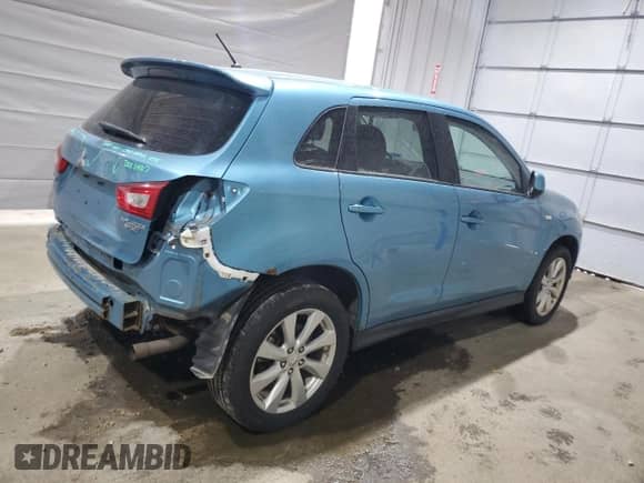 2013 Mitsubishi Outlander ES with VIN 4A4AR3AU3DE009936, listed as a Copart auction lot 58925395 with 152,317 mi miles and Salvage title. Bid and sale history available at DreamBid. Image 3.