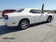 ✅ 2010 Dodge Challenger SE • VIN: 2B3CJ4DV0AH120810 • Lot: 78029674. Wystawiony na Copart z przebiegiem 125 013 mil. Bezpłatny archiwum sprzedaży aukcyjnych z USA i szczegółowy raport historii pojazdu na DreamBid. Zdjęcie 3.