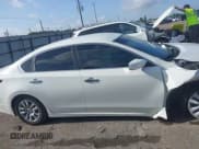 ✅ 2018 Nissan Altima SR • VIN: 1N4AL3AP6JC269490 • Lot: 42509898. Wystawiony na IAAI z przebiegiem 99 514 mil. Bezpłatny archiwum sprzedaży aukcyjnych z USA i szczegółowy raport historii pojazdu na DreamBid. Zdjęcie 14.