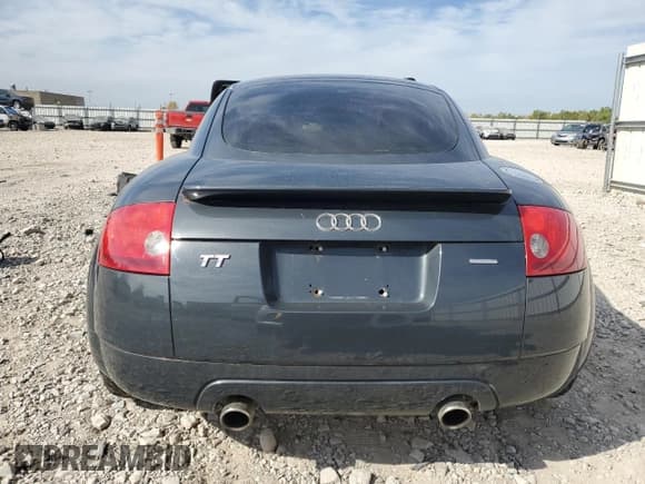 ✅ 2003 Audi TT • VIN: TRUWT28N231012698 • Lot: 81917055. Listed on Copart with 199,493 mi. Free auction sales archive from the USA and detailed vehicle history report at DreamBid. Image 6.