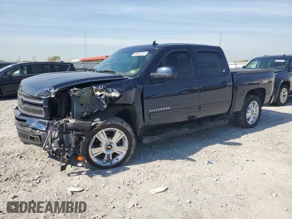 2012 Chevrolet Silverado 1500 LTZ с VIN 3GCPCTE01CG258981, выставлен на аукционе Copart как лот 84827515 с пробегом 156 393 миль миль и Списание • Salvage title. История ставок и продаж доступна на DreamBid. Изображение 1.
