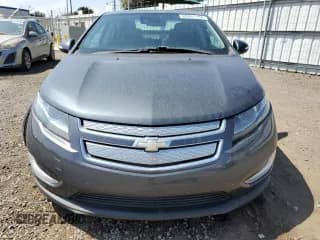 ✅ 2013 Chevrolet Volt • VIN: 1G1RH6E4XDU135623 • Lot: 69867104. Wystawiony na Copart z przebiegiem 163 454 mil. Bezpłatny archiwum sprzedaży aukcyjnych z USA i szczegółowy raport historii pojazdu na DreamBid. Zdjęcie 5.