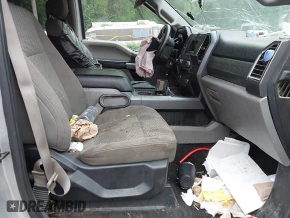 ✅ 2017 Ford F-250 Lariat • VIN: 1FT7W2B61HEE59871 • Lot: 42299369. Wystawiony na IAAI z przebiegiem 212 833 mil. Bezpłatny archiwum sprzedaży aukcyjnych z USA i szczegółowy raport historii pojazdu na DreamBid. Zdjęcie 5.