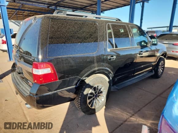 ✅ 2017 Ford Expedition XLT • VIN: 1FMJU1JT5HEA70126 • Лот: 90059155. Опубликован ранее на Copart с пробегом 121 860 миль. Бесплатный доступ к архиву аукционных продаж из США и подробный отчёт об истории автомобиля на DreamBid. Изображение 3.