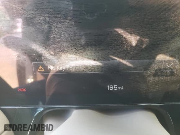 ✅ 2025 GMC Yukon Denali • VIN: 1GKS2DRL0SR252549 • Лот: 65974515. Опубликован ранее на Copart с пробегом 165 миль. Бесплатный доступ к архиву аукционных продаж из США и подробный отчёт об истории автомобиля на DreamBid. Изображение 9.