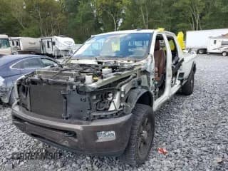 ✅ 2018 Ram 3500 Laramie Longhorn • VIN: 3C63R3KL6JG374323 • Лот: 69125594. Опубликован ранее на Copart с пробегом 71 472 миль. Бесплатный доступ к архиву аукционных продаж из США и подробный отчёт об истории автомобиля на DreamBid. Изображение 1.