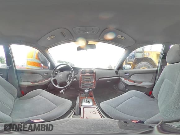 ✅ 2004 Hyundai Sonata GLS • VIN: KMHWF35H54A045102 • Lot: 59213235. Listed on Copart with 33,459 mi. Free auction sales archive from the USA and detailed vehicle history report at DreamBid. Image 14.