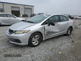 ✅ 2014 Honda Civic LX • VIN: 19XFB2F56EE014941 • Лот: 91899845. Опубликован ранее на Copart с пробегом 162 079 миль. Бесплатный доступ к архиву аукционных продаж из США и подробный отчёт об истории автомобиля на DreamBid. Изображение 1.