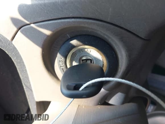 ✅ 1999 Lexus RX 300 • VIN: JT6GF10U7X0031432 • Lot: 42250930. Wystawiony na IAAI z przebiegiem 205 270 mil. Bezpłatny archiwum sprzedaży aukcyjnych z USA i szczegółowy raport historii pojazdu na DreamBid. Zdjęcie 11.