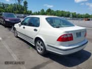 ✅ 2004 Saab 9-5 Arc • VIN: YS3ED49A343017613 • Lot: 42201495. Listed on IAAI with 143,372 mi. Free auction sales archive from the USA and detailed vehicle history report at DreamBid. Image 3.