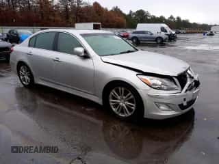 2012 Hyundai Genesis 3.8L z VIN KMHGC4DD0CU151231, wystawiony jako Copart lot #80596053 z przebiegiem 104 595 mil mil oraz Szkoda całkowita • Salvage title. Historia ofert i sprzedaży dostępna na DreamBid. Obrazek 4.