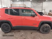 ✅ 2018 Jeep Renegade Sport • VIN: ZACCJBAB0JPH67560 • Lot: 42581158. Listed on IAAI with 68,220 mi. Free auction sales archive from the USA and detailed vehicle history report at DreamBid. Image 14.