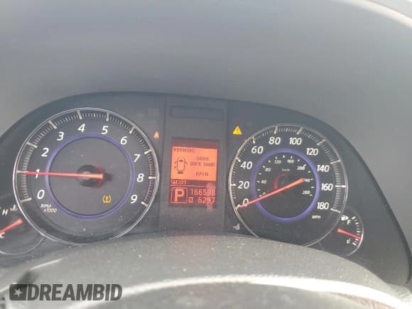 ✅ 2010 Infiniti FX • VIN: JN8AS1MU3AM801909 • Lot: 81584335. Wystawiony na Copart z przebiegiem 166 598 mil. Bezpłatny archiwum sprzedaży aukcyjnych z USA i szczegółowy raport historii pojazdu na DreamBid. Zdjęcie 9.