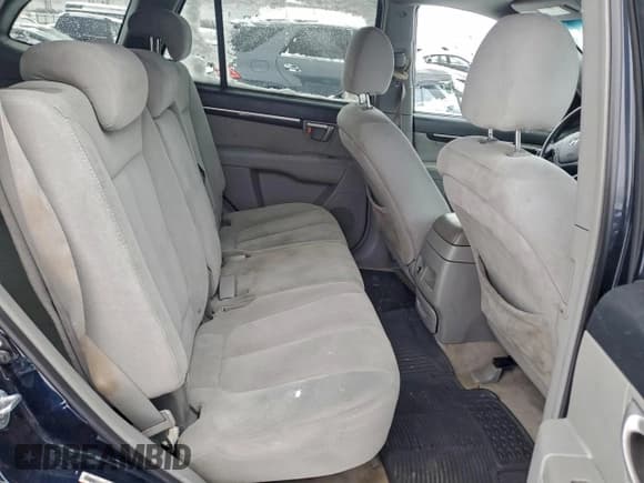 ✅ 2008 Hyundai Santa Fe GLS • VIN: 5NMSG73D78H180665 • Lot: 94812935. Listed on Copart with 142,744 mi. Free auction sales archive from the USA and detailed vehicle history report at DreamBid. Image 10.