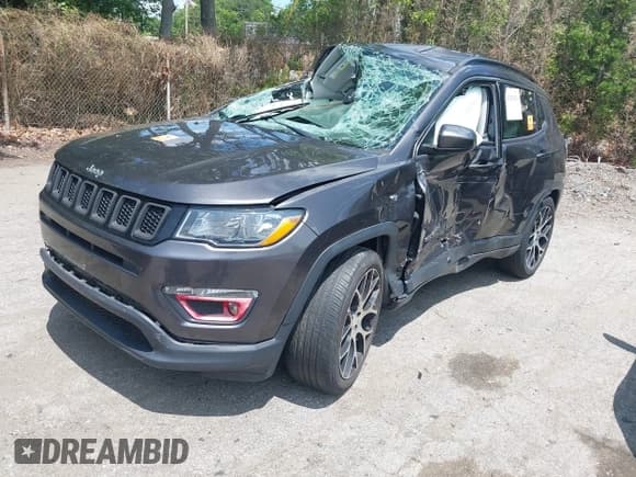 ✅ 2020 Jeep Compass Latitude • VIN: 3C4NJCBB9LT162087 • Lot: 42351476. Listed on IAAI with Not provided. Free auction sales archive from the USA and detailed vehicle history report at DreamBid. Image 2.