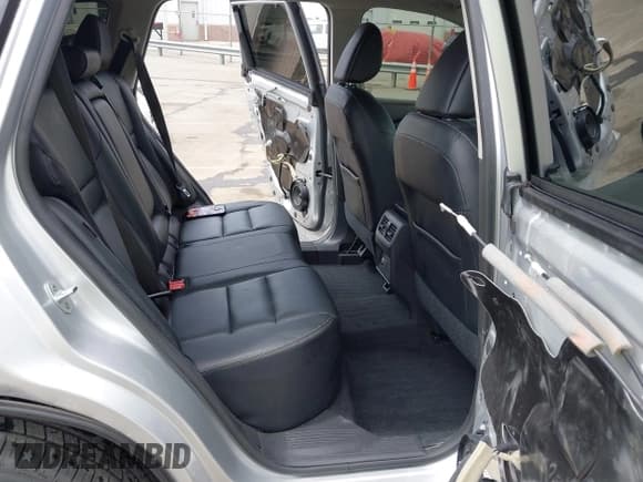 ✅ 2022 Nissan Rogue SL • VIN: 5N1BT3CA3NC716219 • Lot: 42124327. Wystawiony na IAAI z przebiegiem 69 067 mil. Bezpłatny archiwum sprzedaży aukcyjnych z USA i szczegółowy raport historii pojazdu na DreamBid. Zdjęcie 8.