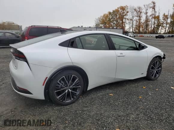 2024 Toyota Prius Limited with VIN JTDADABU7R3014262, listed as a Copart auction lot 90641615 with 25,357 mi miles and Salvage title. Bid and sale history available at DreamBid. Image 3.