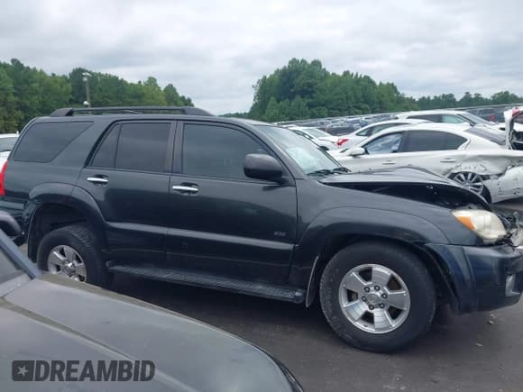 ✅ 2008 Toyota 4Runner SR5 • VIN: JTEZU14R18K007190 • Lot: 43011494. Listed on IAAI with 245,165 mi. Free auction sales archive from the USA and detailed vehicle history report at DreamBid. Image 14.