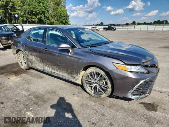 2022 Toyota Camry XLE с VIN 4T1F11AK4NU035259, выставлен на аукционе Copart как лот 81580105 с пробегом 82 161 миль миль и Списание • Salvage title. История ставок и продаж доступна на DreamBid. Изображение 4.