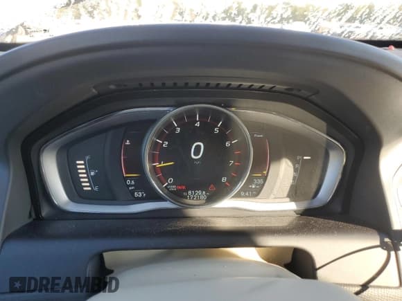 ✅ 2015 Volvo XC60 T5 Drive-E Premier • VIN: YV440MDK2F2679364 • Lot: 90787075. Listed on Copart with 172,180 mi. Free auction sales archive from the USA and detailed vehicle history report at DreamBid. Image 9.