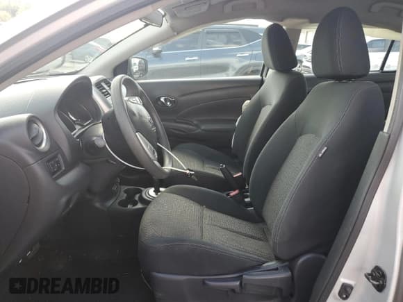 ✅ 2018 Nissan Versa SV • VIN: 3N1CN7APXJL807460 • Lot: 84605175. Listed on Copart with 133,195 mi. Free auction sales archive from the USA and detailed vehicle history report at DreamBid. Image 7.