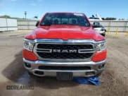 ✅ 2023 Ram 1500 Big Horn • VIN: 1C6RREFG7PN592547 • Lot: 70934395. Wystawiony na Copart z przebiegiem 19 970 mil. Bezpłatny archiwum sprzedaży aukcyjnych z USA i szczegółowy raport historii pojazdu na DreamBid. Zdjęcie 5.
