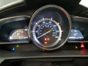 ✅ 2017 Toyota Yaris • VIN: 3MYDLBYV9HY183194 • Лот: 85310145. Опубликован ранее на Copart с пробегом 71 714 миль. Бесплатный доступ к архиву аукционных продаж из США и подробный отчёт об истории автомобиля на DreamBid. Изображение 9.