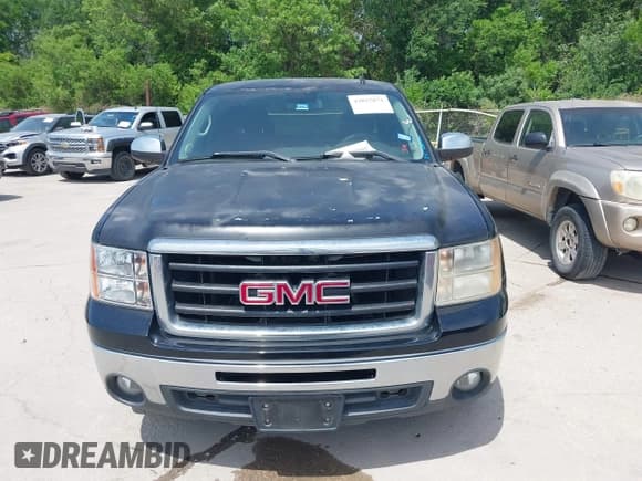 ✅ 2011 GMC Sierra 1500 SLE • VIN: 1GTR1VE03BZ381366 • Lot: 42025871. Wystawiony na IAAI z przebiegiem 91 606 mil. Bezpłatny archiwum sprzedaży aukcyjnych z USA i szczegółowy raport historii pojazdu na DreamBid. Zdjęcie 12.