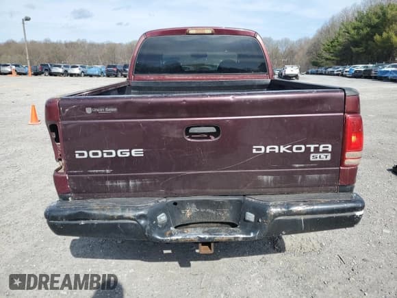 ✅ 2000 Dodge Dakota Sport • VIN: 1B7HG2AZ4YS710316 • Lot: 51082985. Wystawiony na Copart z przebiegiem 212 932 mil. Bezpłatny archiwum sprzedaży aukcyjnych z USA i szczegółowy raport historii pojazdu na DreamBid. Zdjęcie 6.