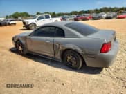 ✅ 2001 Ford Mustang Standard • VIN: 1FAFP404X1F163002 • Lot: 85290775. Wystawiony na Copart z przebiegiem 255 194 mil. Bezpłatny archiwum sprzedaży aukcyjnych z USA i szczegółowy raport historii pojazdu na DreamBid. Zdjęcie 2.