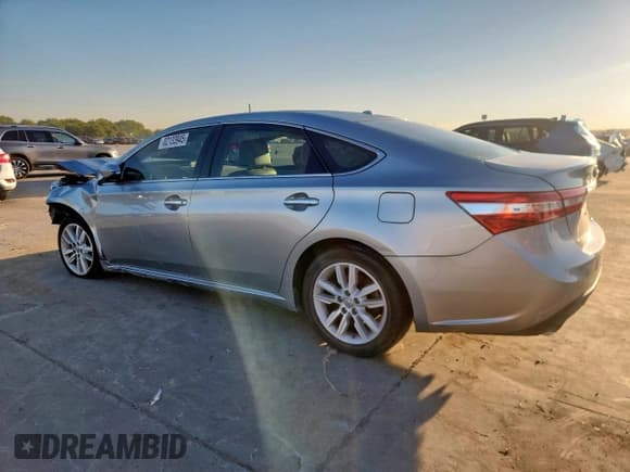 ✅ 2015 Toyota Avalon XLE Touring • VIN: 4T1BK1EB7FU156438 • Lot: 82133945. Wystawiony na Copart z przebiegiem 92 007 mil. Bezpłatny archiwum sprzedaży aukcyjnych z USA i szczegółowy raport historii pojazdu na DreamBid. Zdjęcie 2.