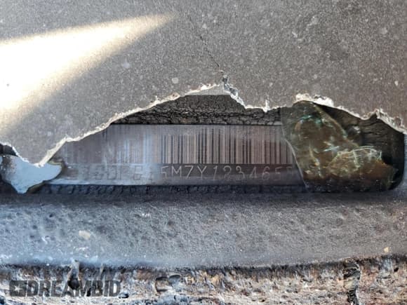 ✅ 2000 GMC Savana Cargo RV Conversion • VIN: 1GDFG15M7Y1234659 • Lot: 82159374. Wystawiony na Copart z przebiegiem Nie podano. Bezpłatny archiwum sprzedaży aukcyjnych z USA i szczegółowy raport historii pojazdu na DreamBid. Zdjęcie 13.