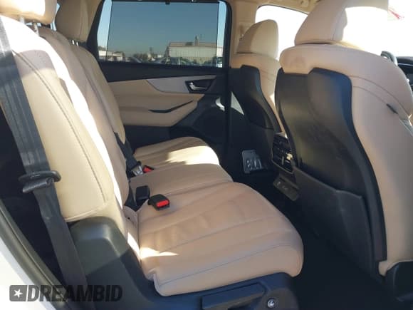 ✅ 2022 Acura MDX Technology • VIN: 5J8YD9H48NL000743 • Lot: 41817644. Listed on IAAI with 69,800 mi. Free auction sales archive from the USA and detailed vehicle history report at DreamBid. Image 8.