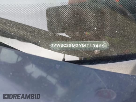 ✅ 2000 Volkswagen Jetta GLS • VIN: 3VWSC29M2YM113469 • Lot: 41598371. Listed on IAAI with 322,652 mi. Free auction sales archive from the USA and detailed vehicle history report at DreamBid. Image 9.