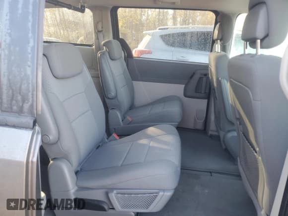 ✅ 2010 Dodge Grand Caravan SE • VIN: 2D4RN4DE4AR453702 • Лот: 82734635. Опубликован ранее на Copart с пробегом 147 554 миль. Бесплатный доступ к архиву аукционных продаж из США и подробный отчёт об истории автомобиля на DreamBid. Изображение 11.