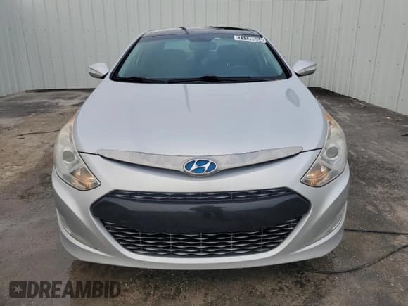 ✅ 2014 Hyundai Sonata Limited • VIN: KMHEC4A4XEA103770 • Lot: 71178584. Listed on Copart with 106,890 mi. Free auction sales archive from the USA and detailed vehicle history report at DreamBid. Image 5.